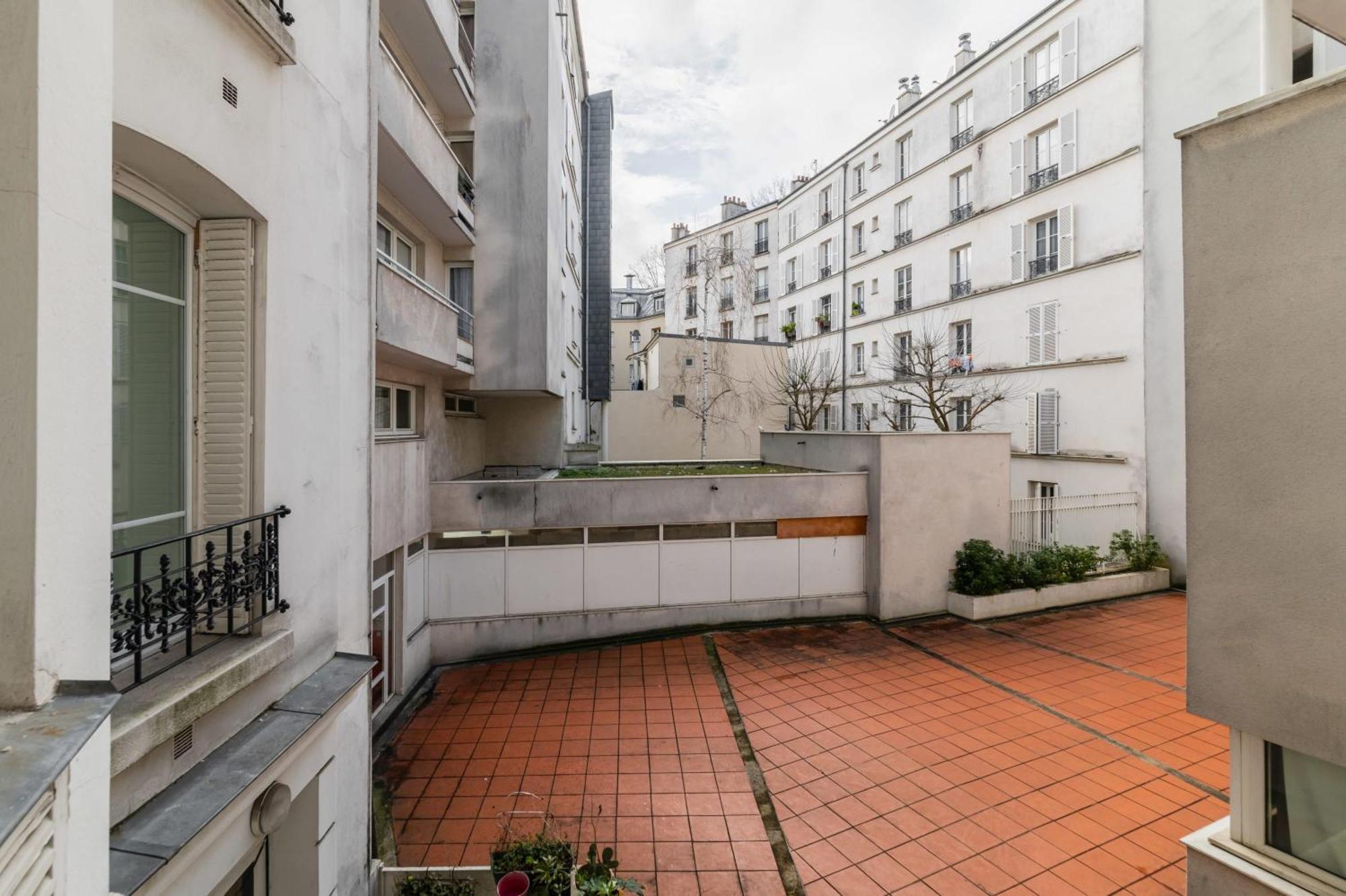 Appartement Refait A Neuf Proche Metro - 19 - 2p - Flat-guest Paris